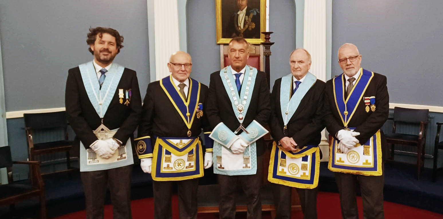 Lodge Guests